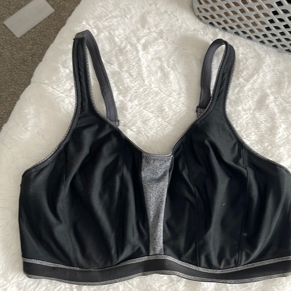 Prima Donna Sport Underwire Bra Grey/Black 36G